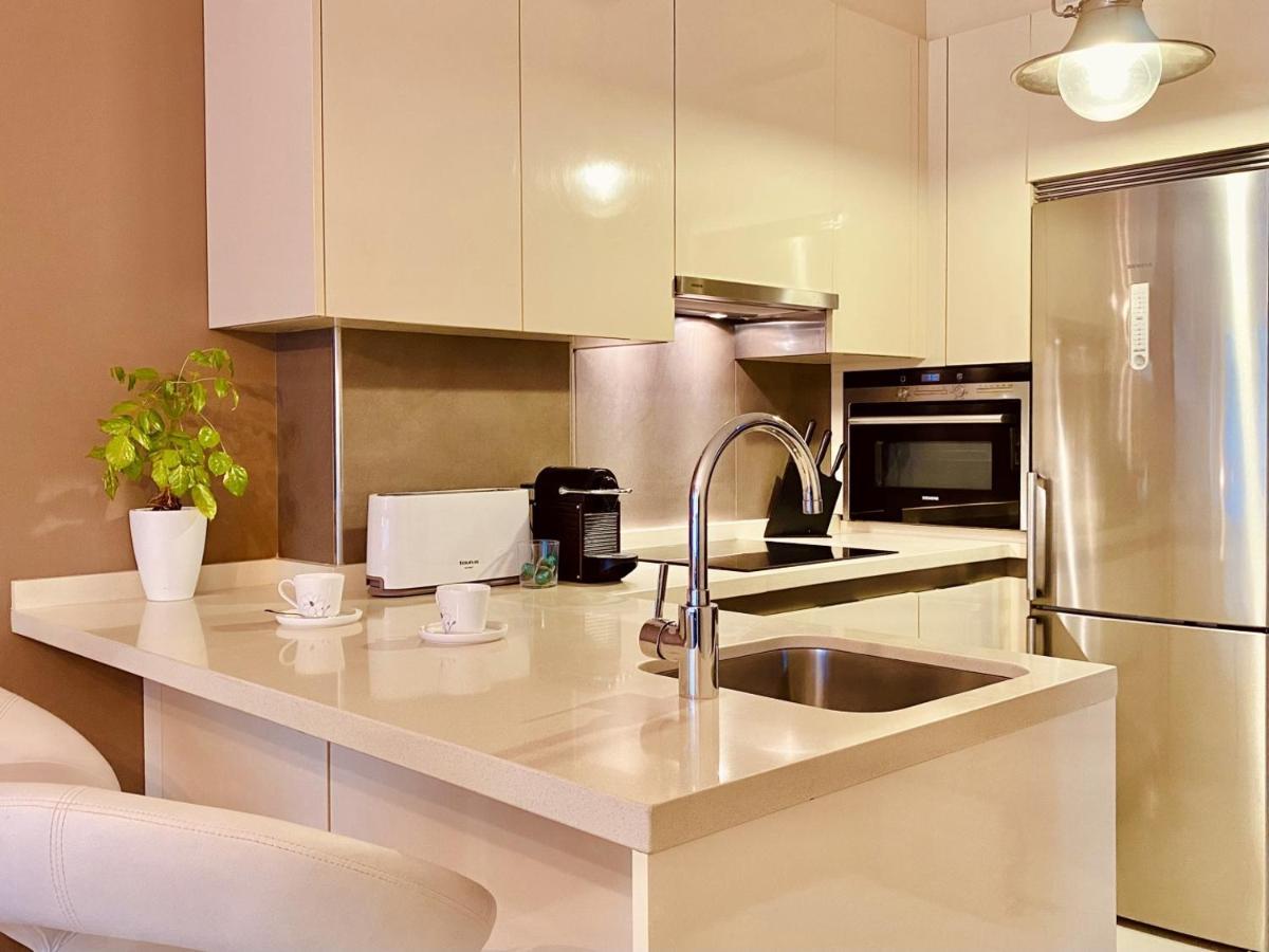 Orzan Beach Surf Apartment ア・コルーニャ エクステリア 写真